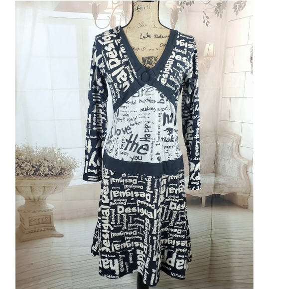 Desigual Dresses & Skirts - Desigual long sleeve Midi Dress.  Size Xl
